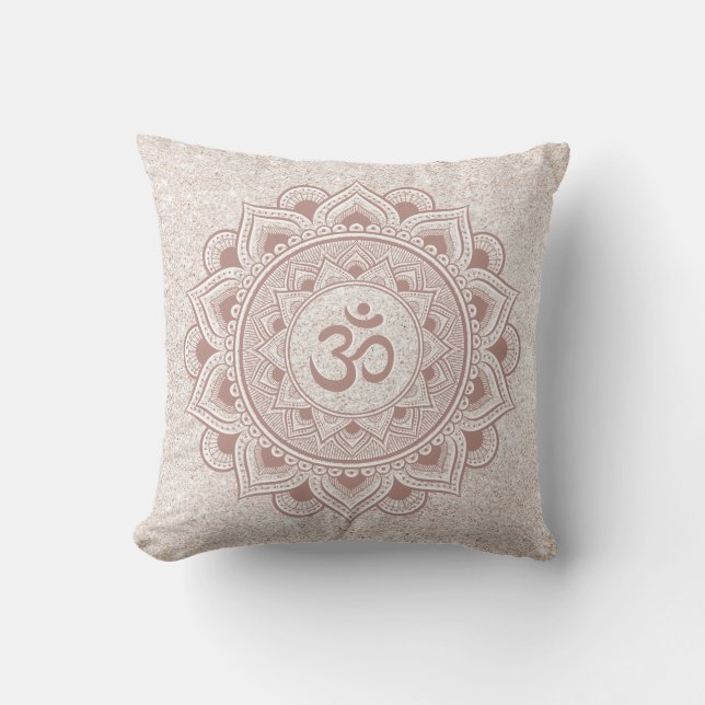 Coussin Mandala Om Yoga Harmony Girl Modern Yogi Studio (Recto)