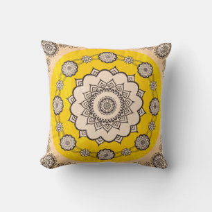 Coussin Mandala Ornamental : Style Ethnique Design.