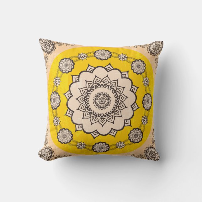 Coussin Mandala Ornamental : Style Ethnique Design. (Recto)