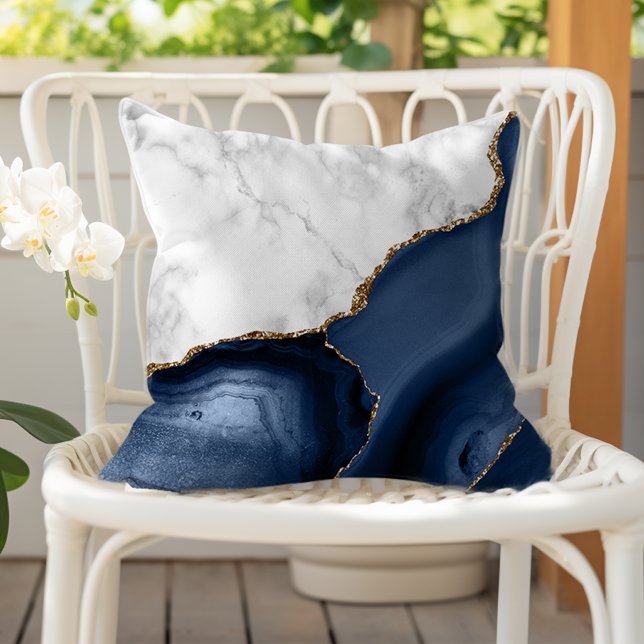 Coussin Marbre blanc Agate bleu marine dorée (Créateur téléchargé)