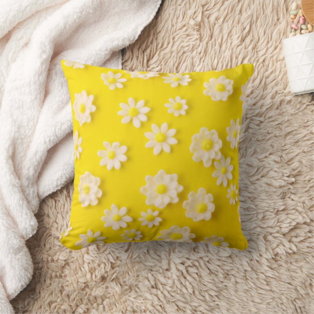 Coussin Marguerites avec un arrière - plan jaune (Couverture)