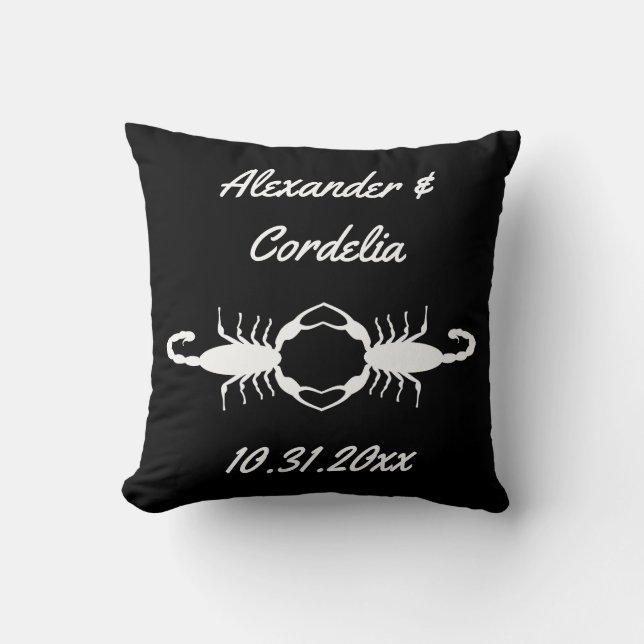 Coussin Mariage Blanc Gothique Scorpions Personnalisés (Recto)