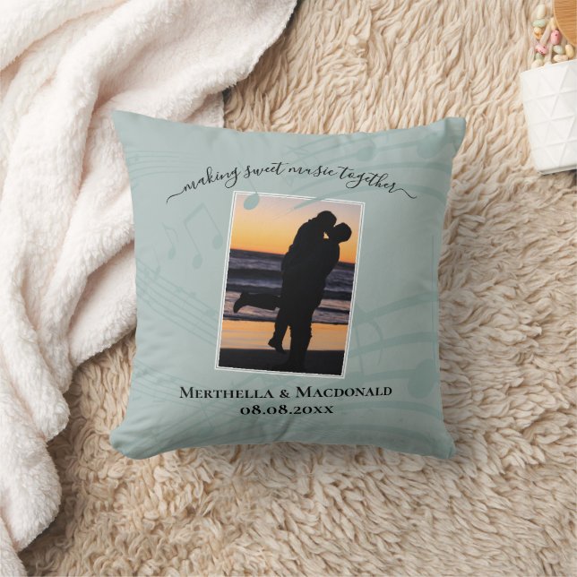 Coussin Mariage de couples Notes de musique en verre de me (Couverture)