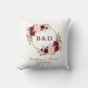 Coussin Mariage de monogramme de couronne florale de Bourg