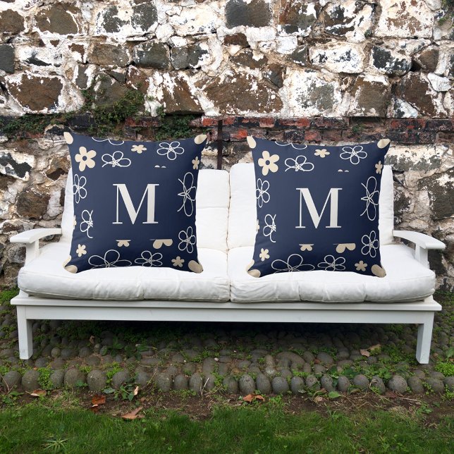 Coussin Marine bleu crème fleur motif rétro (Créateur téléchargé)