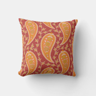 Coussin Maroon Paisley : Ornement de Concombre Turc.