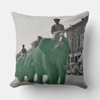 Mars des éléphants verts vers 1920