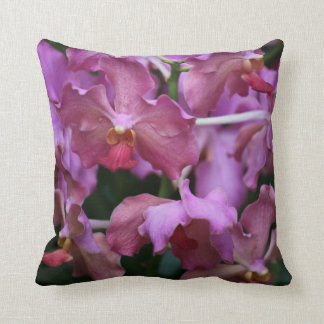 Coussin mauve d'orchidée de Singapour