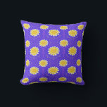 Coussin Mediterranean Blue and Yellow Floral Greek Flora<br><div class="desc">Hand drawn original pattern in bright bold blue and yellow greek Chrysanthemum flowers. Coastal sunny pattern to brighten up your summer cottage or any room. Bring the vibrant charm of a Greek summer to your home with this bold blue Chrysanthemum Flowers throw pillow. Featuring hand-drawn floral motifs inspired by the...</div>