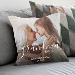Coussin Meilleure grand-mère jamais photo personnalisée<br><div class="desc">Offrez à la meilleure grand-mère jamais un oreiller à lancer personnalisé. Créez votre propre coussin personnalisé incluant votre photo et votre message.</div>
