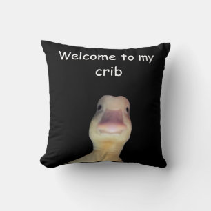 Coussin Mème de canard drôle – “Bienvenue dans mon antre” 
