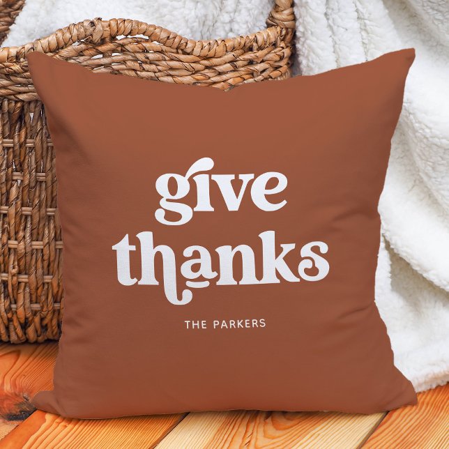 Coussin Merci. | Boho Retro Terracotta (A retro and boho Thanksgiving pillow in terracotta and white)