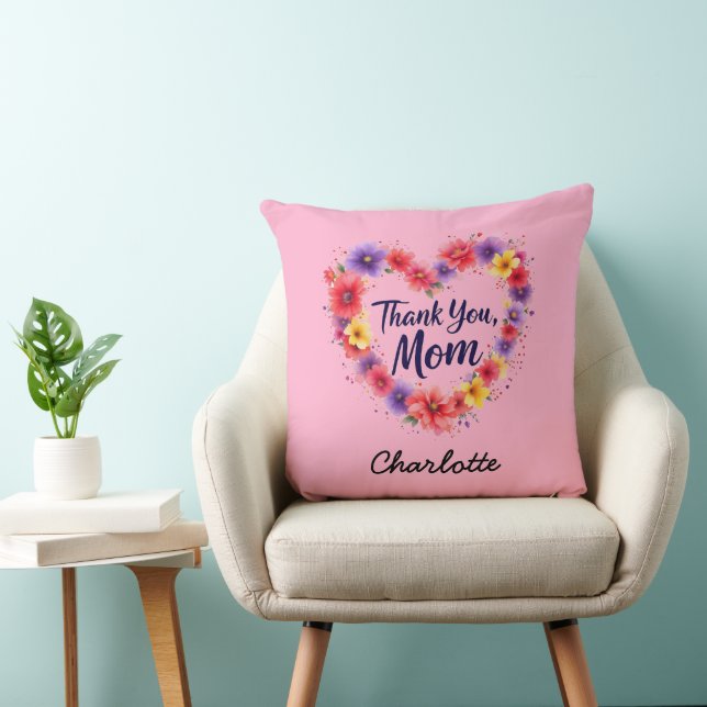 Coussin Merci Maman | Fête des mères florales personnalisé (Chaise)