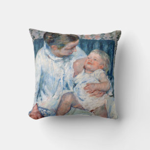 Coussin Mère sur le point de laver son enfant endormi, Cas