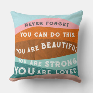 Coussin Messages d'affirmation positive dans le style Rétr