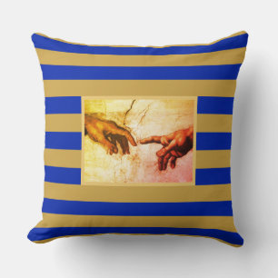 Coussin Michelangelo mains d'art vintage sur fond or et bl