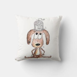 Coussin Mignonne chien Whimsical avec chat sur sa tête