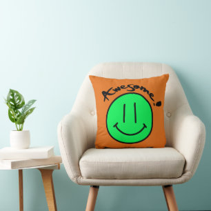 Coussin Mikitiez face souriante école été printemps vert