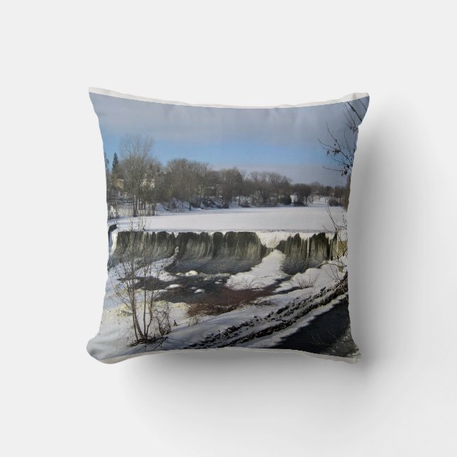Coussin Milwaukee River, West Bend, Wisconsin (Recto)