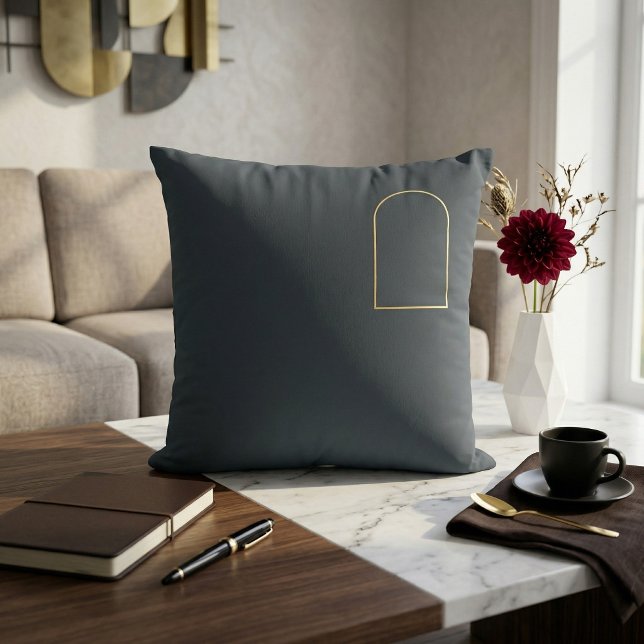 Coussin Minimalist Charcoal Throw Pillow - Matte Gold Arch (Créateur téléchargé)