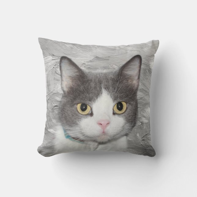 Coussin Minou gris et blanc de smoking (Recto)