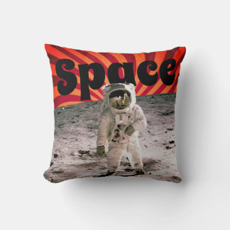 Coussin Mission de l'astronaute spatial en spirale vintage