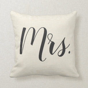 Coussin Mme blanche beige carreau de   Mr.&Mrs.Wedding