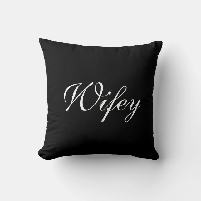 Coussin Mme Pillow de Wifey (Recto)