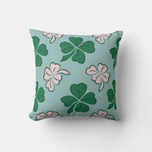 Coussin Modèle de dessin de trèfle de trèfle de la Saint-P