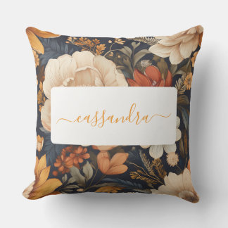 Coussin Modèle floral Boho vintage avec nom