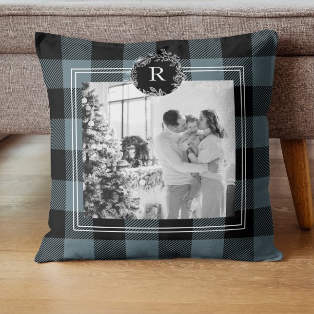 Coussin Modern Blue Plaid | Family Photo | Initial  (Créateur téléchargé)