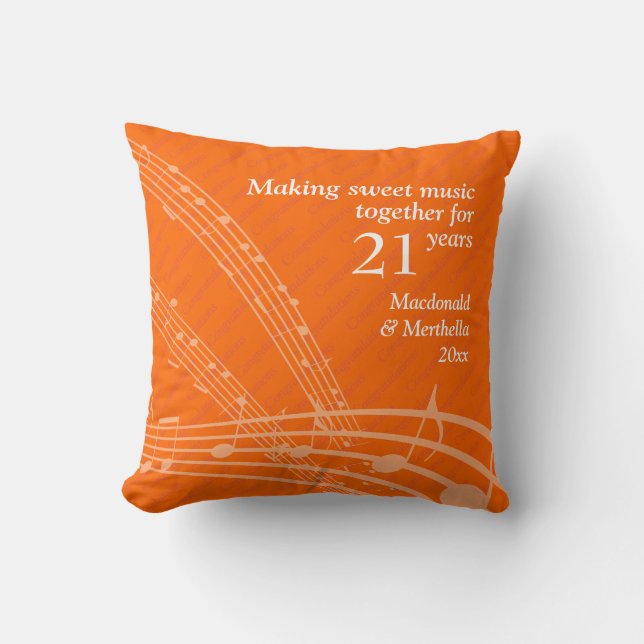 Coussin Moderne | FAIRE DE LA MUSIQUE DOUCE | 21e Mariage  (Recto)