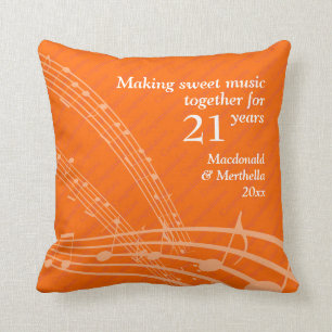 Coussin Moderne   FAIRE DE LA MUSIQUE DOUCE   21e Mariage 
