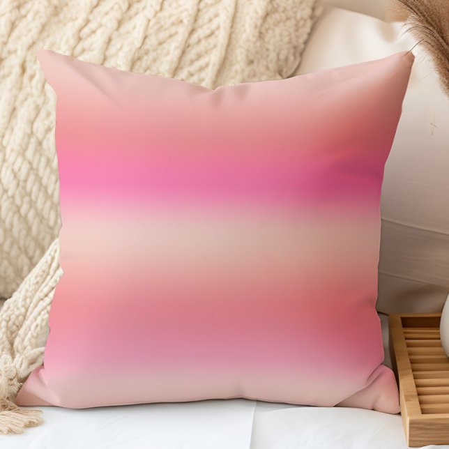 Coussin Moderne Pastel Rose, Pêche et Blush Ombre Gradient (Créateur téléchargé)