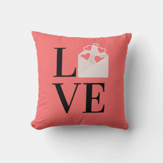Coussin moderne rose poudré avec amour mignon et n