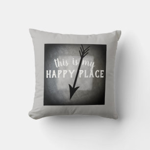 Coussin mon heureux endroit gris et blanc texte en détress