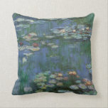 Coussin Monet-nénuphar<br><div class="desc">Illustration de l'un des grands maîtres. Les Nénuphars de Monet. Une image magnifique et reposante qui sera belle presque partout où vous avez choisi.</div>