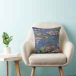Coussin Monet Water Lilies Chef-d'oeuvre Peinture<br><div class="desc">Monet Water Lilies - Ce tableau Monet classique a été peint par Claude Monet en 1916. Il fait partie de sa célèbre collection de nénuphars où il peint dans son jardin à Giverney,  France. Un tableau de chef-d'oeuvre.</div>