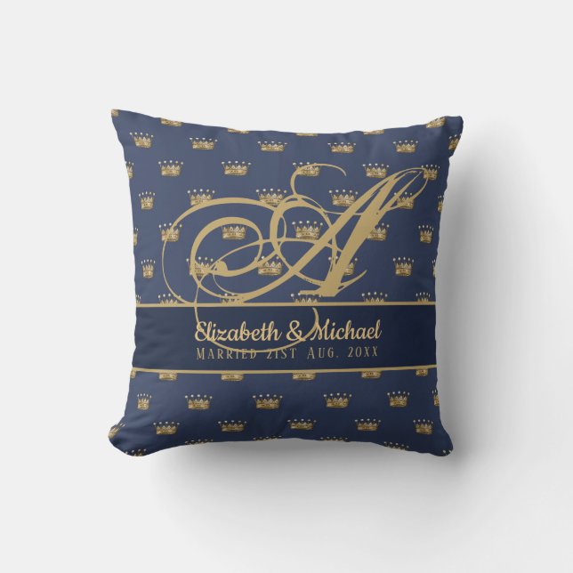 Coussin Mongram Navy Blue Gold Crown King Queen NEWLYWEDS (Recto)