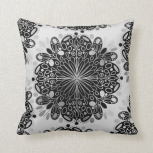 Coussin Monochrome Boho Silver noir Mandalas gris
