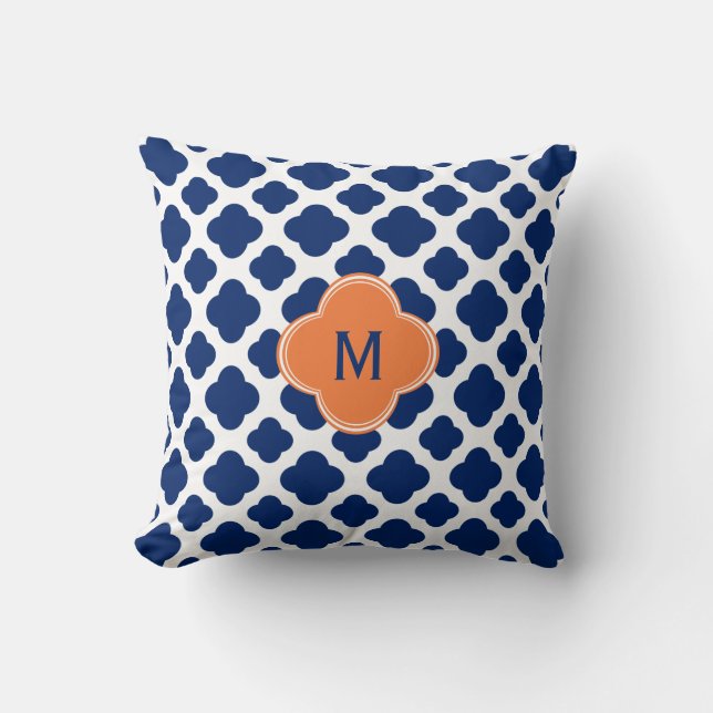 Coussin Monogram Royal Blue Quatrefoil Motif avec orange (Recto)