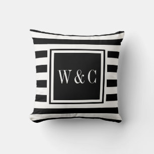 Coussin Monogramme à rayures blanches noires tendance