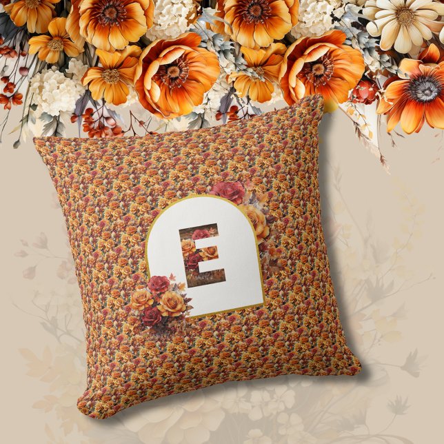 Coussin Monogramme anniversaire grand-mère automne floral (Créateur téléchargé)