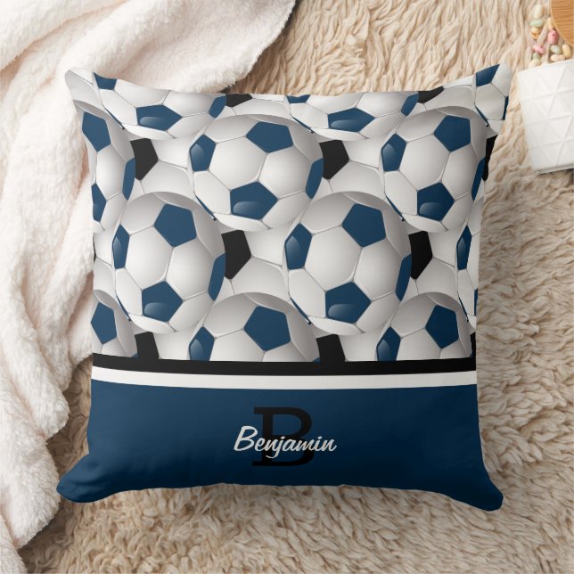 Coussin Monogramme bleu foncé noir Motif de balle de footb (Couverture)