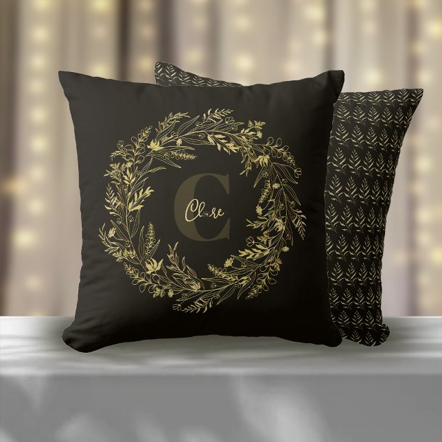 Coussin Monogramme botanique classique or lettre C (Créateur téléchargé)