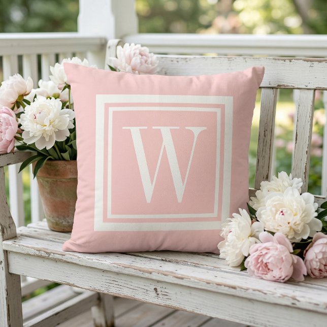 Coussin Monogramme Classique Carré Rose et Blanc aux Pétal (Créateur téléchargé)