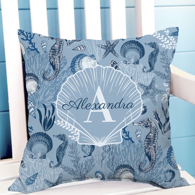 Coussin Monogramme côtier bleu vie marine océanique (Créateur téléchargé)