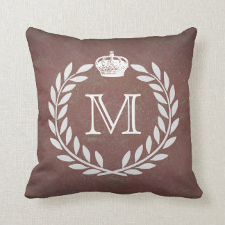 Coussin Monogramme de la Couronne