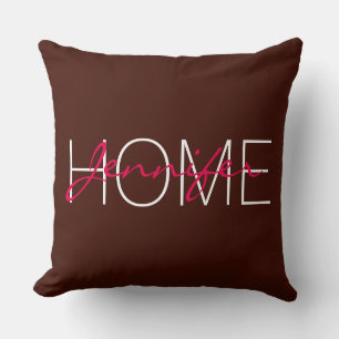 Coussin monogramme de la maison de la couleur du haricot n