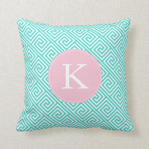 Coussin Monogramme de Motif clé Aqua et Pink Greek